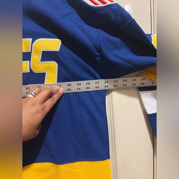 Chiefs Jersey Madbros  Men’s Small. See pictures of length, pit to pit & a snag - Picture 11 of 11